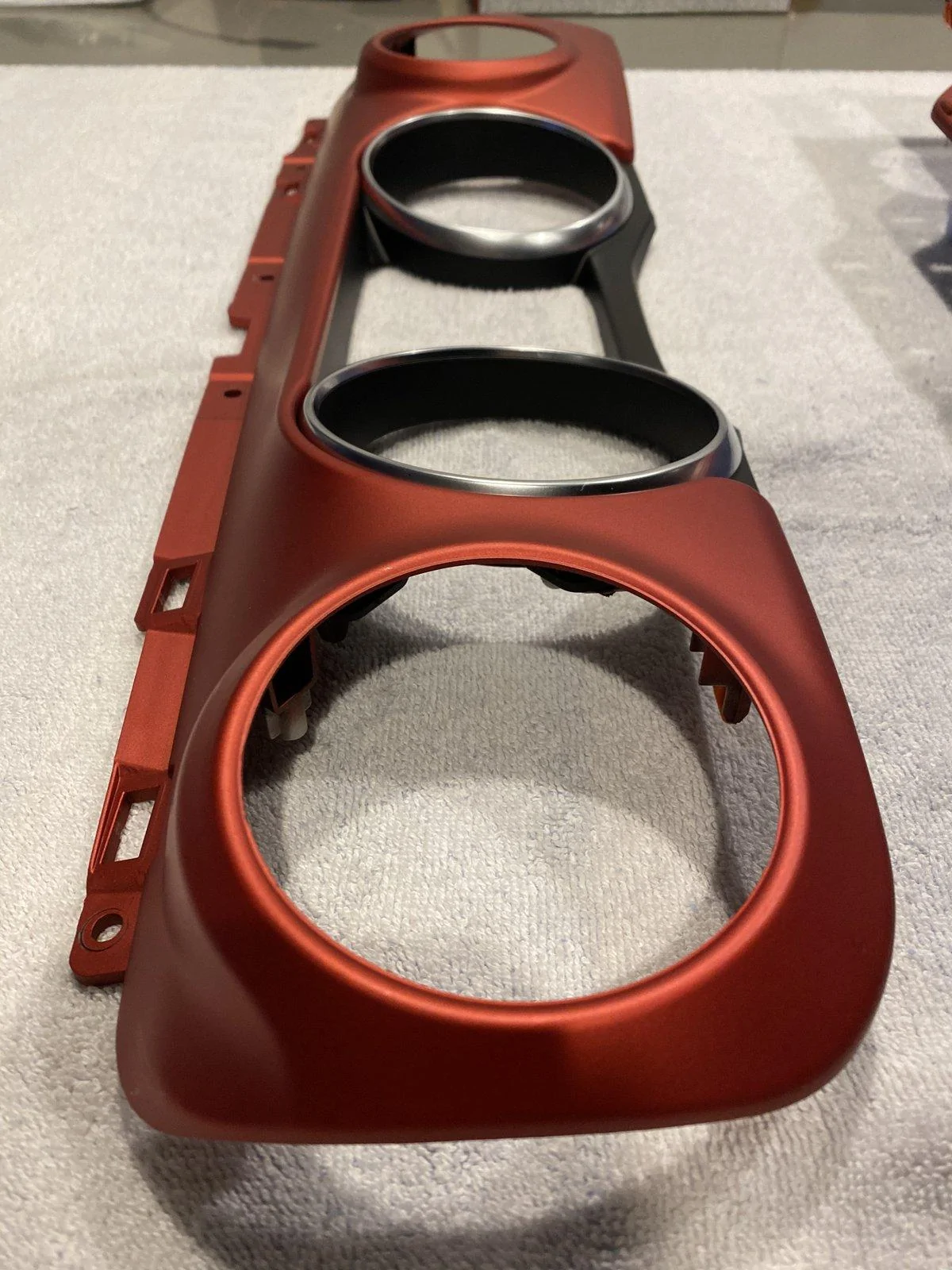 Jeep Wrangler JL Rubicon red dash 9A5B8190-6697-4F34-9860-F7C55DC6F97E