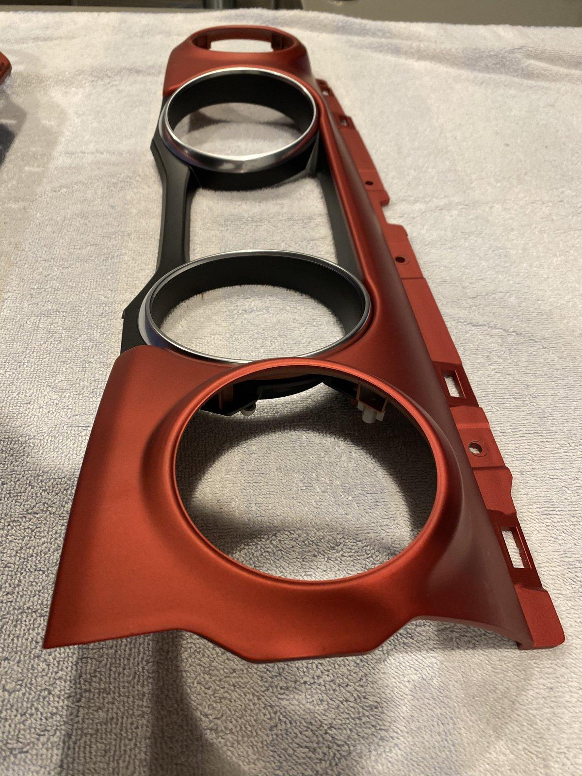 Jeep Wrangler JL Rubicon red dash 53C0A13F-E4D5-4237-80D4-C53FD0901C12