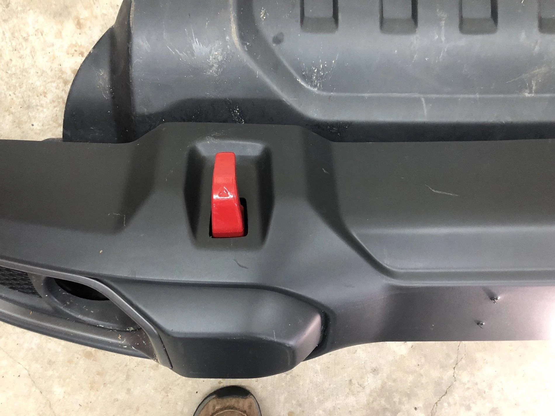 Jeep Wrangler JL 2018 JLU Plastic Rubicon front Bumper 8AFEDDAC-EA1B-4AE4-96B2-94C24D539978