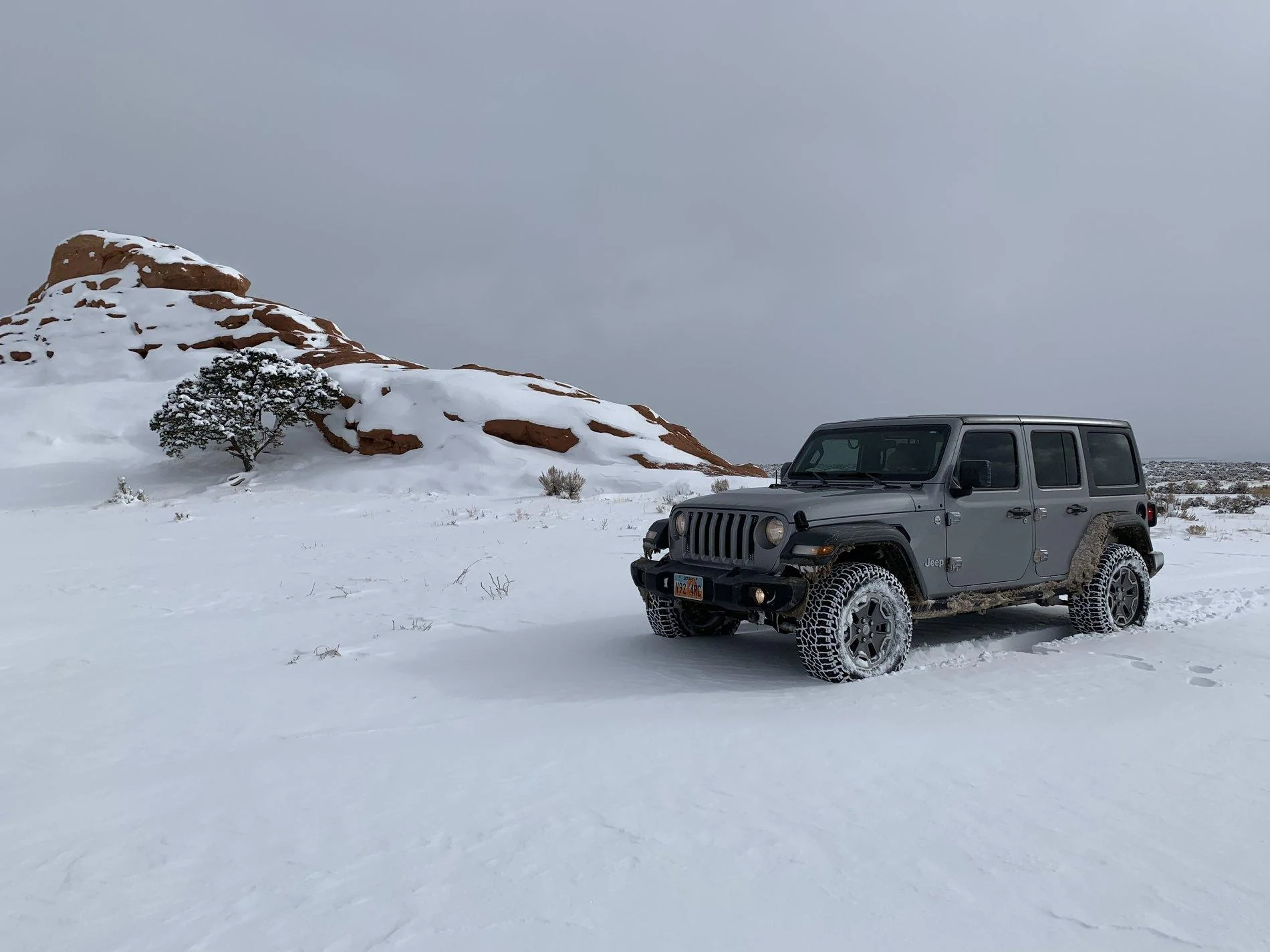 Jeep Wrangler JL Jeeps in Snow... post pics. 05549020-0E2E-4AAB-AE21-4FECA43B550D
