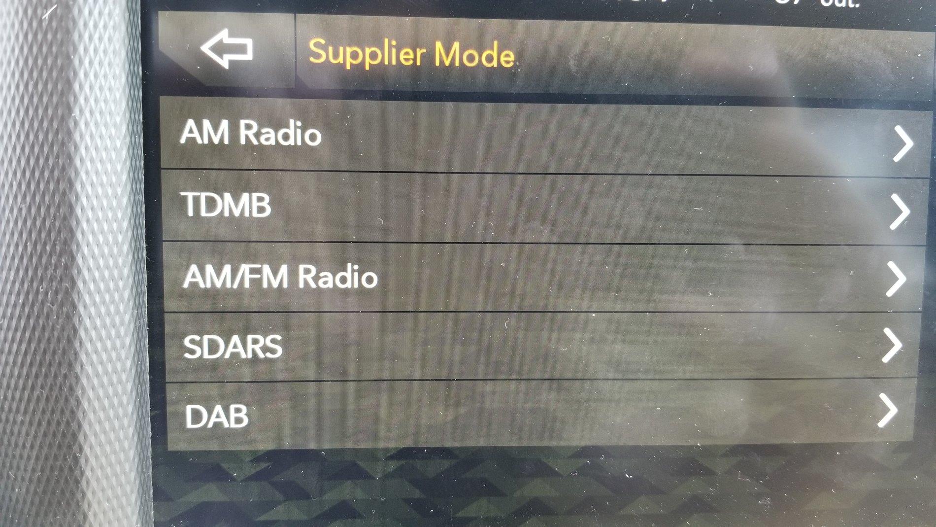 Jeep Wrangler JL Sat Radio reception 20180405_135448