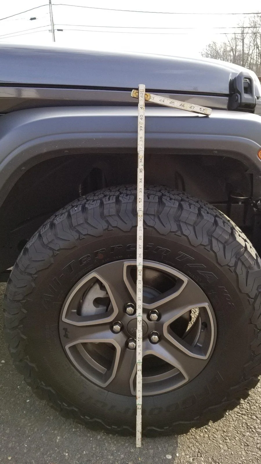 Jeep Wrangler JL Does my sport look lifted. 20200212_085425
