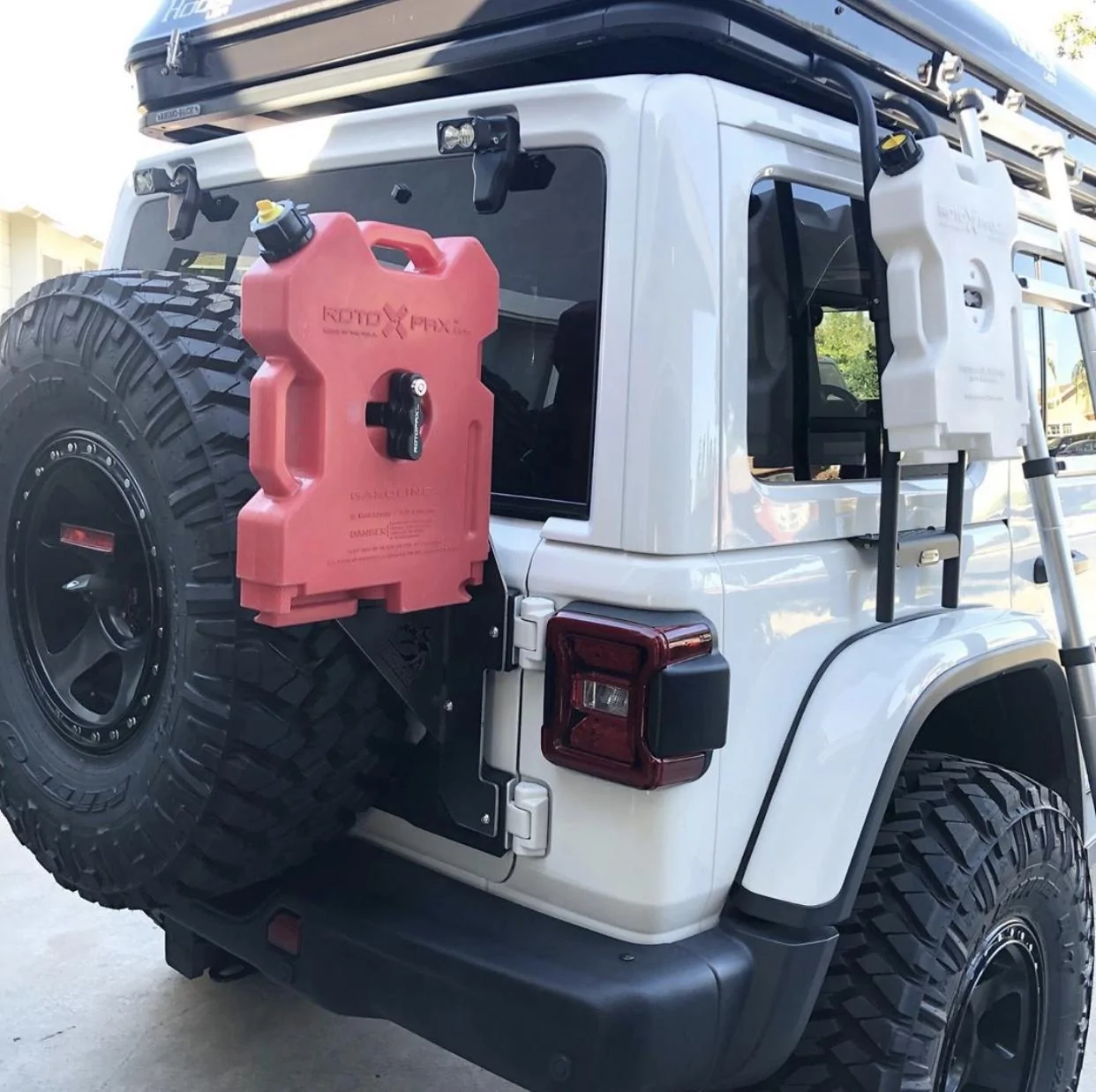 Jeep Wrangler JL All rotopax mount options 357840C8-C9DB-4676-9C6F-0E6F3DF8E077