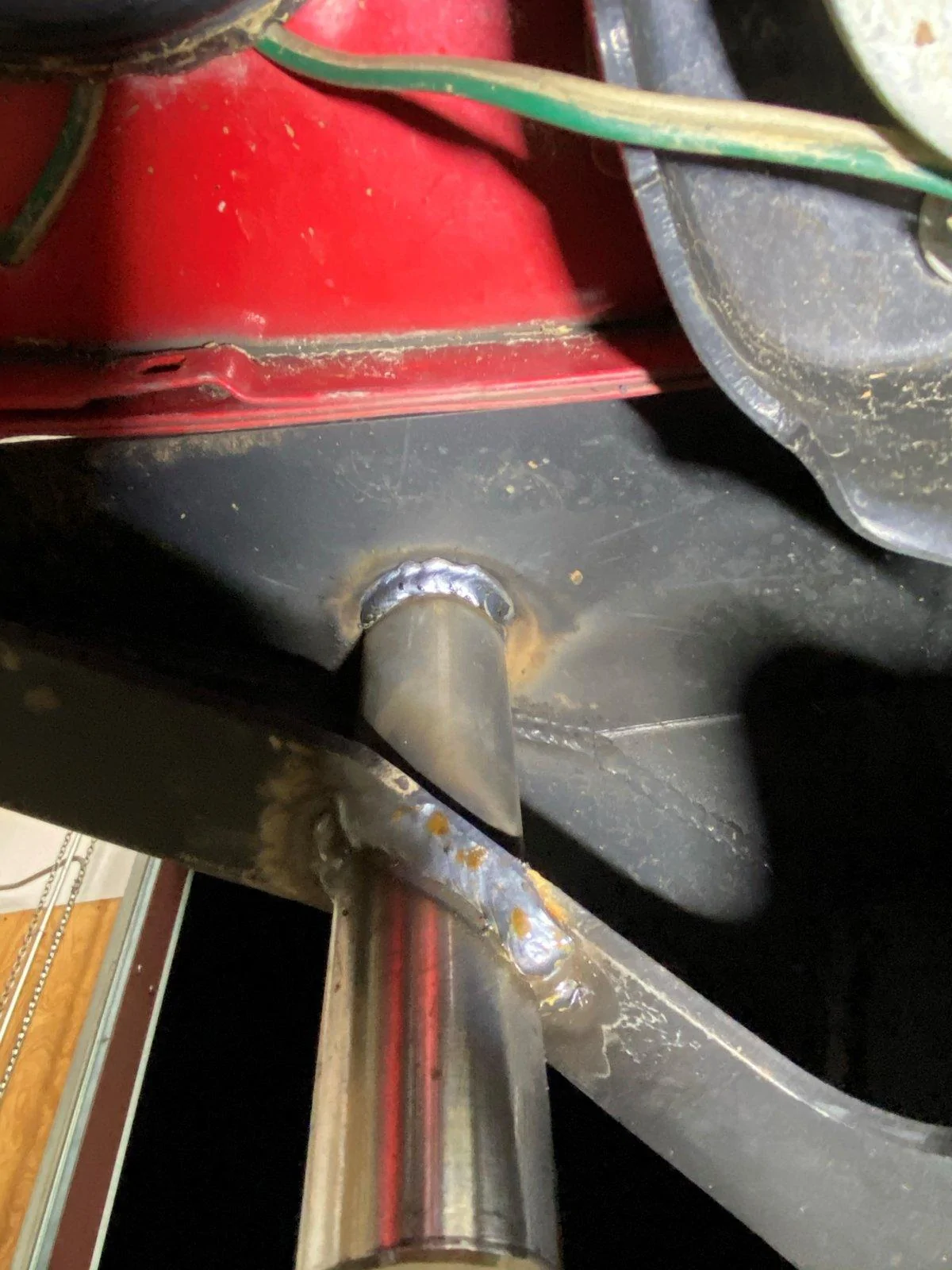 Jeep Wrangler JL Homebuilt tire carrier spindle welded 2