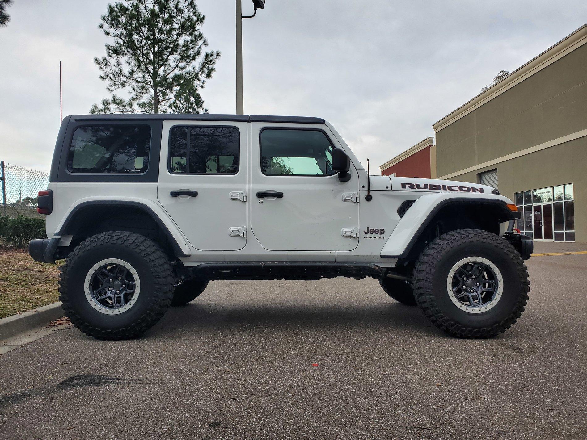 Jeep Wrangler JL AEV Borah wheels on JL 20200214_172945