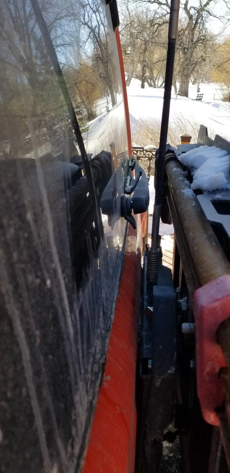 Jeep Wrangler JL LOD destroyer rear bumper and tire carrier vs Warn elite rear bumper and tire carrier. 20200213_144744