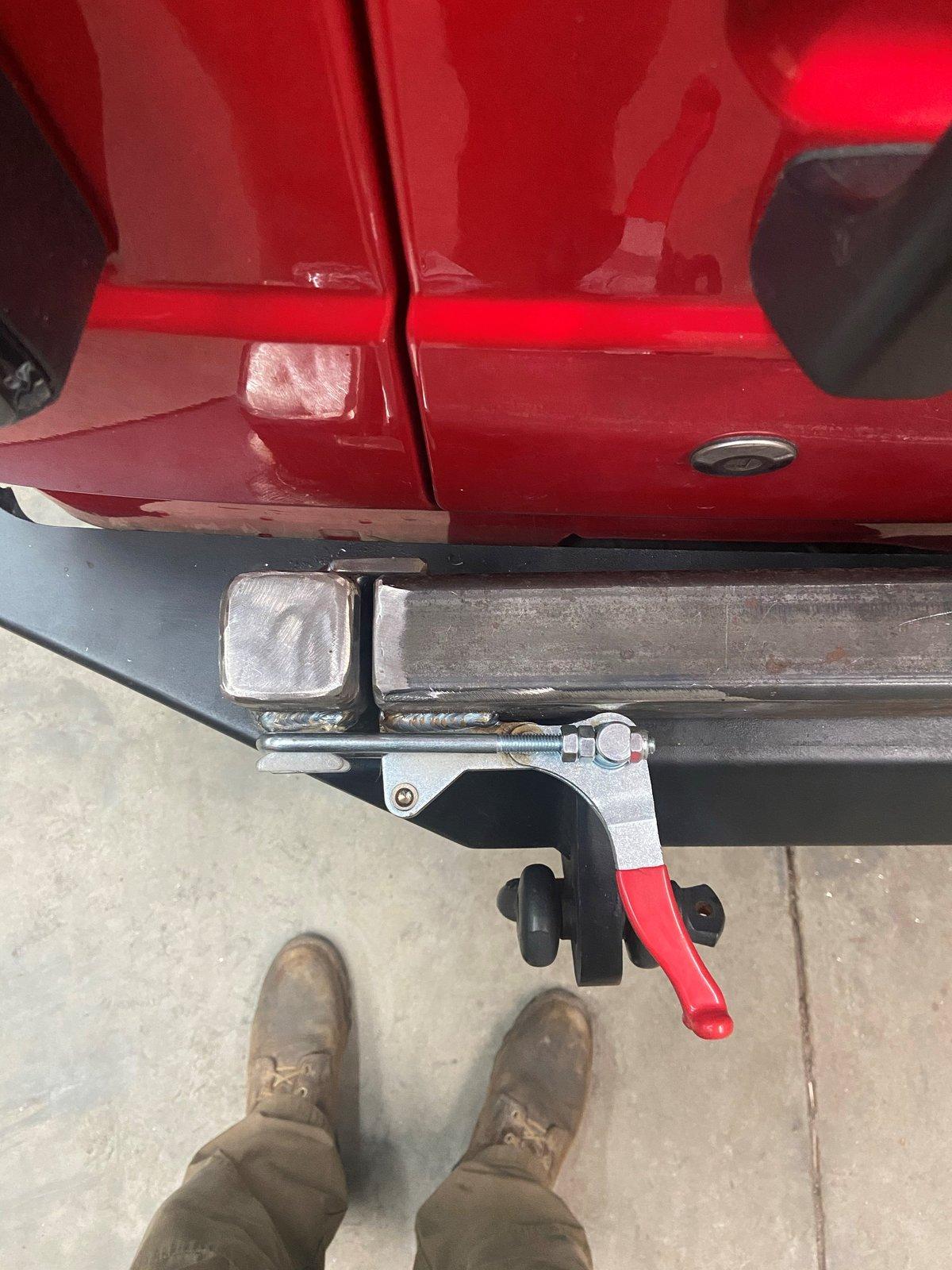 Jeep Wrangler JL Homebuilt tire carrier Swing arm attached to bumper
