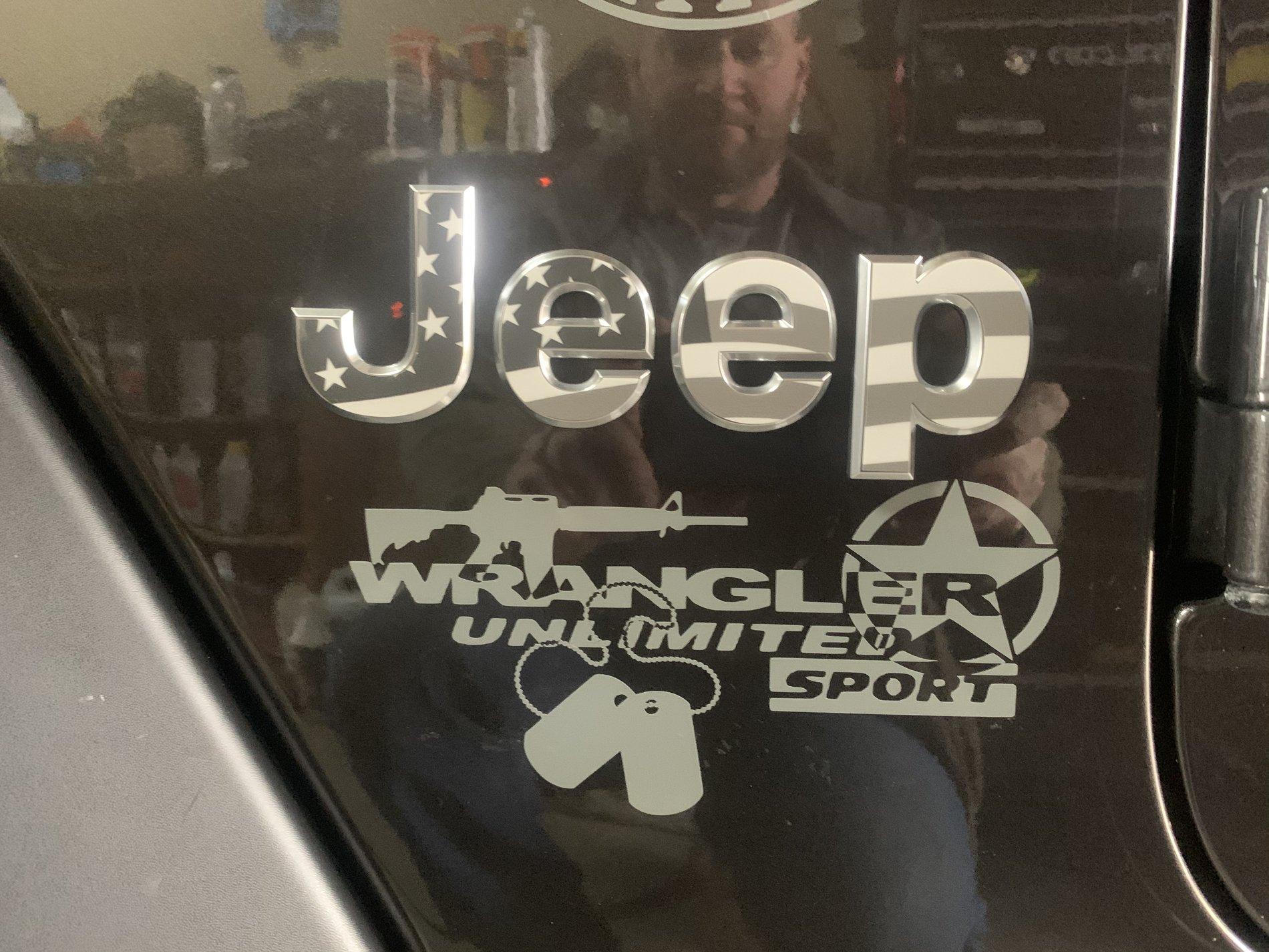 Jeep Wrangler JL Sweet decals 3A3EE306-586A-4C65-A37A-7B146EA7C3FE