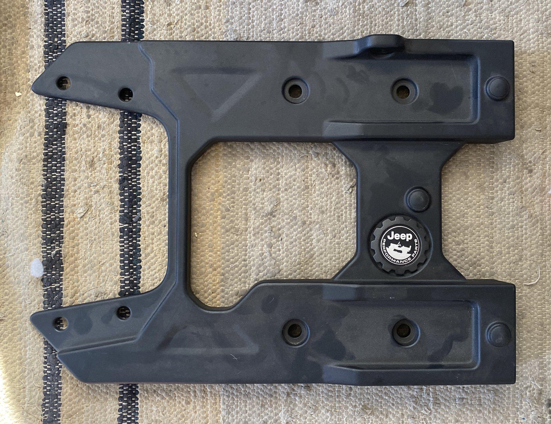 Jeep Wrangler JL Mopar Tailgate Reinforcement - 300 60367175182__99F53464-1DA8-4C7D-9172-A140866E1227 2