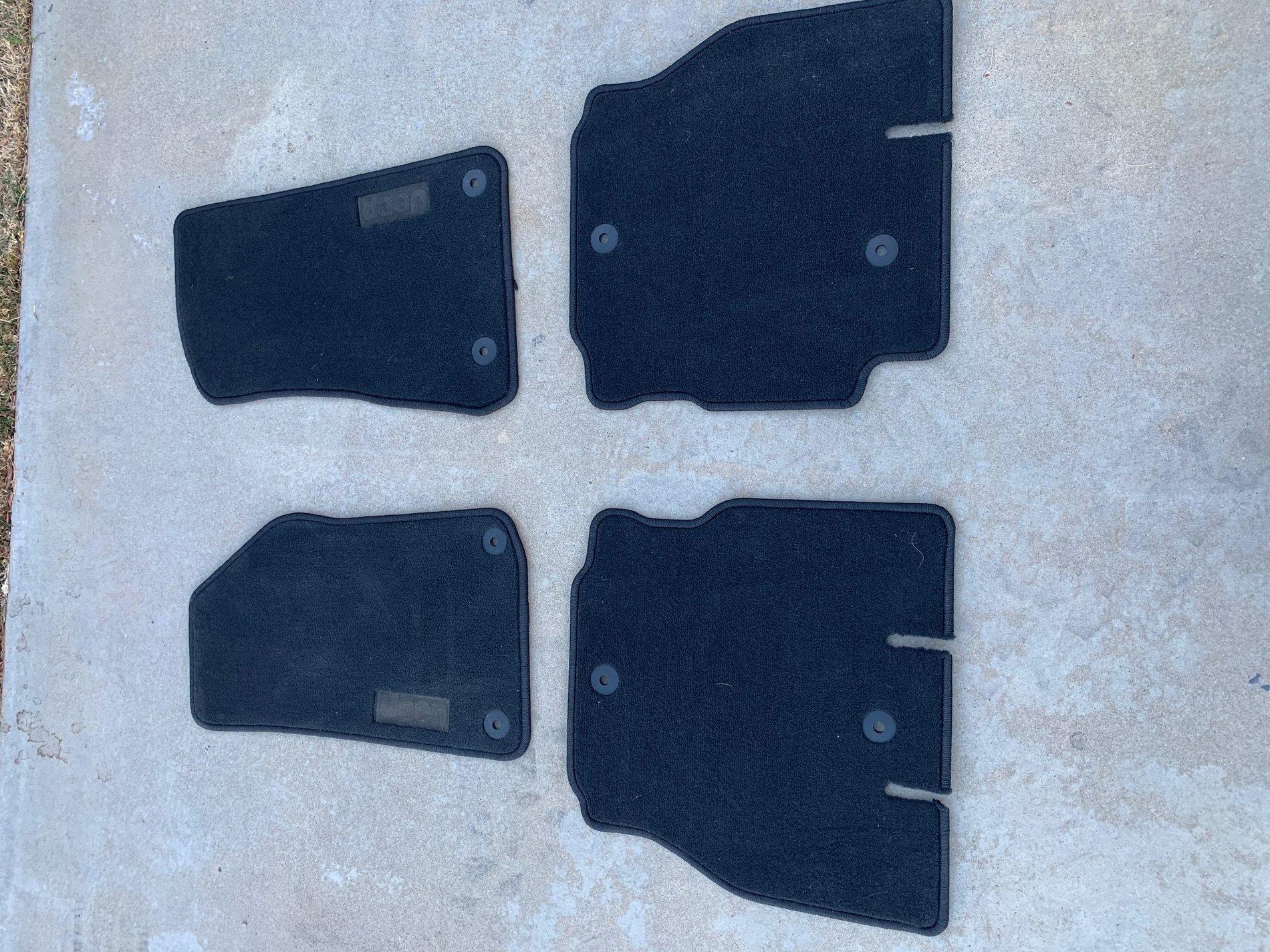 Jeep Wrangler JL JLU OEM Carpet floor mats floor mats