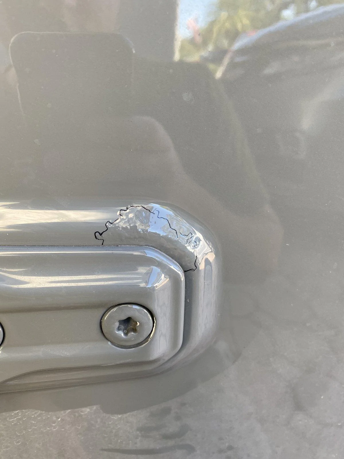 Jeep Wrangler JL Bubbles in Paint at Door Hinges 3951D5E1-D3DA-49E9-A8CD-B211C9C14D52
