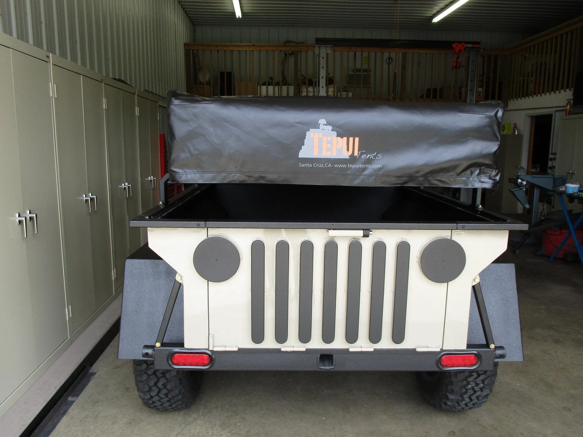 Jeep Wrangler JL Comfortable camping BEF9EFF2-65B4-4845-B310-30C1C1518FD7