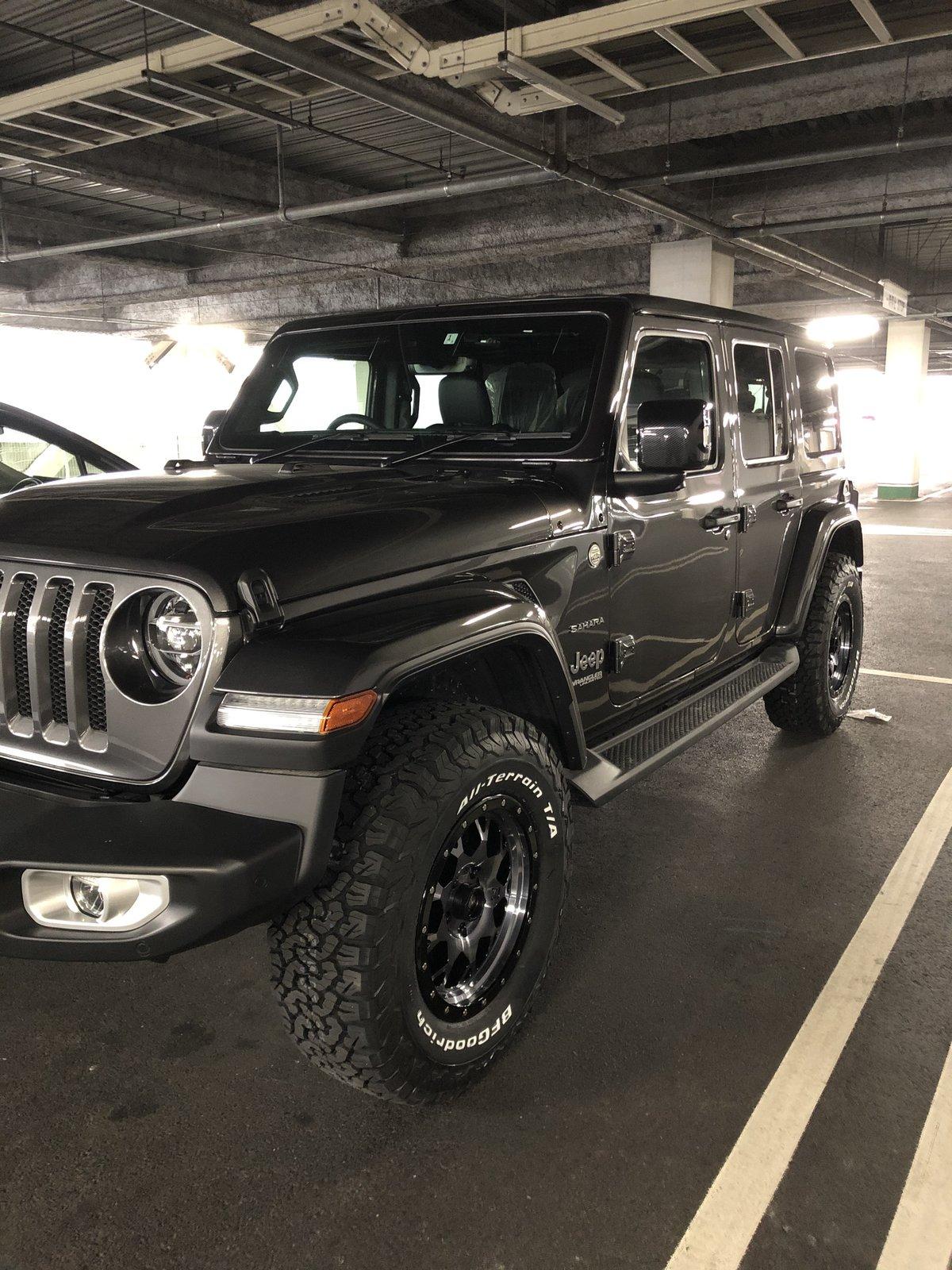 Jeep Wrangler JL Fresh installed 91583640-B1BE-4D08-A5BE-6A1DF1D488A4