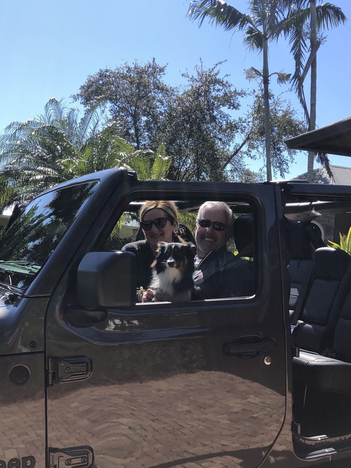 Jeep Wrangler JL Jeep Dog pics 4FF601B4-6B43-4F23-BE7C-8E7F1FECD135