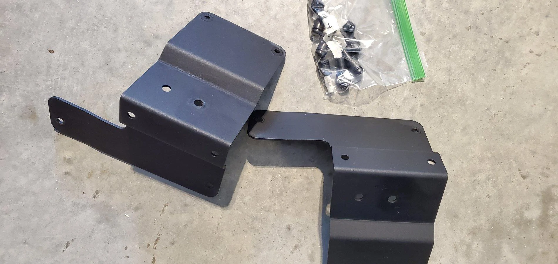 Jeep Wrangler JL Mopar A Pillar Light Brackets 20200303_123457