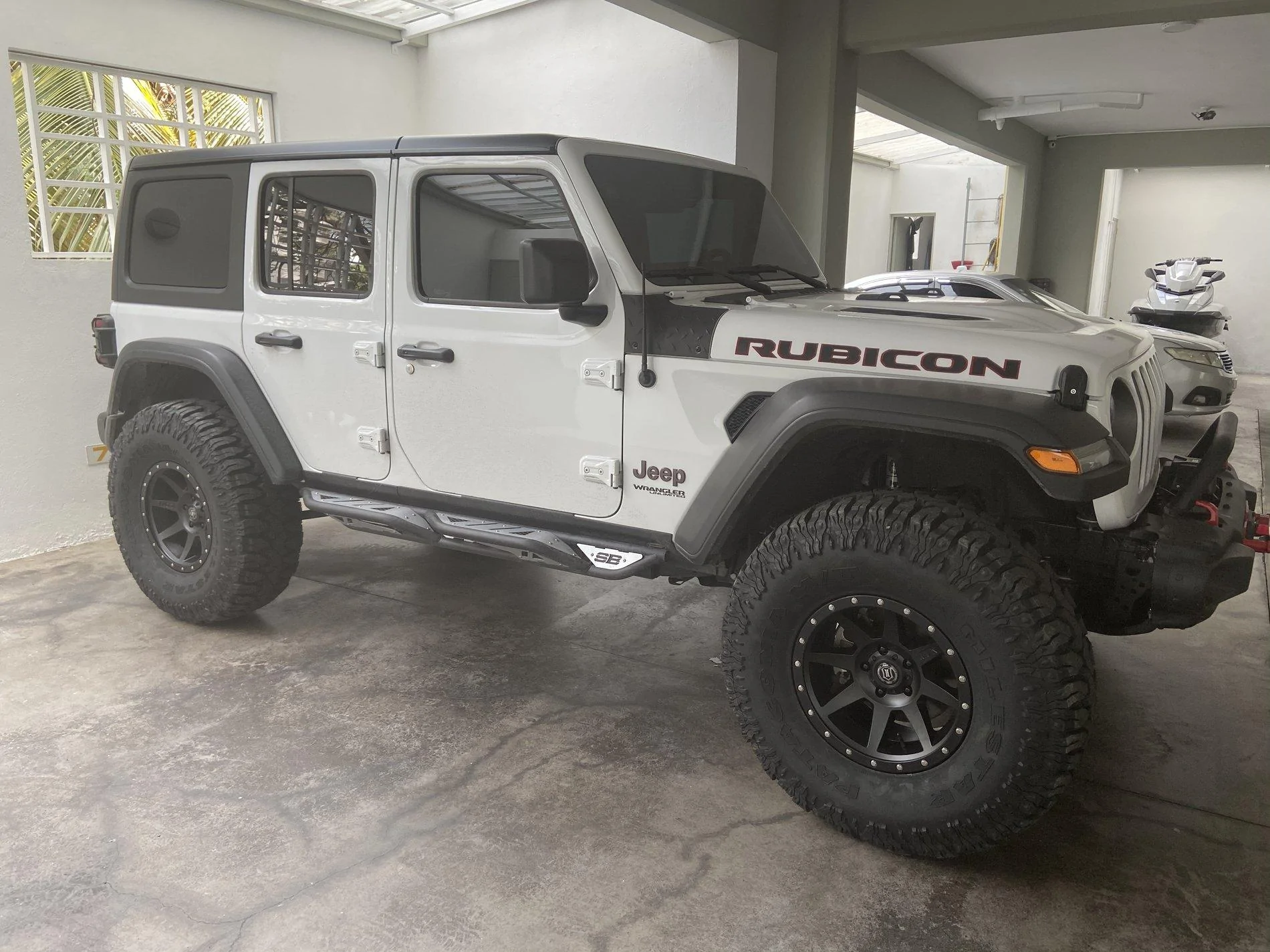 Jeep Wrangler JL Icon wheels DB44A802-8968-483F-B703-EF2542D8ABE3