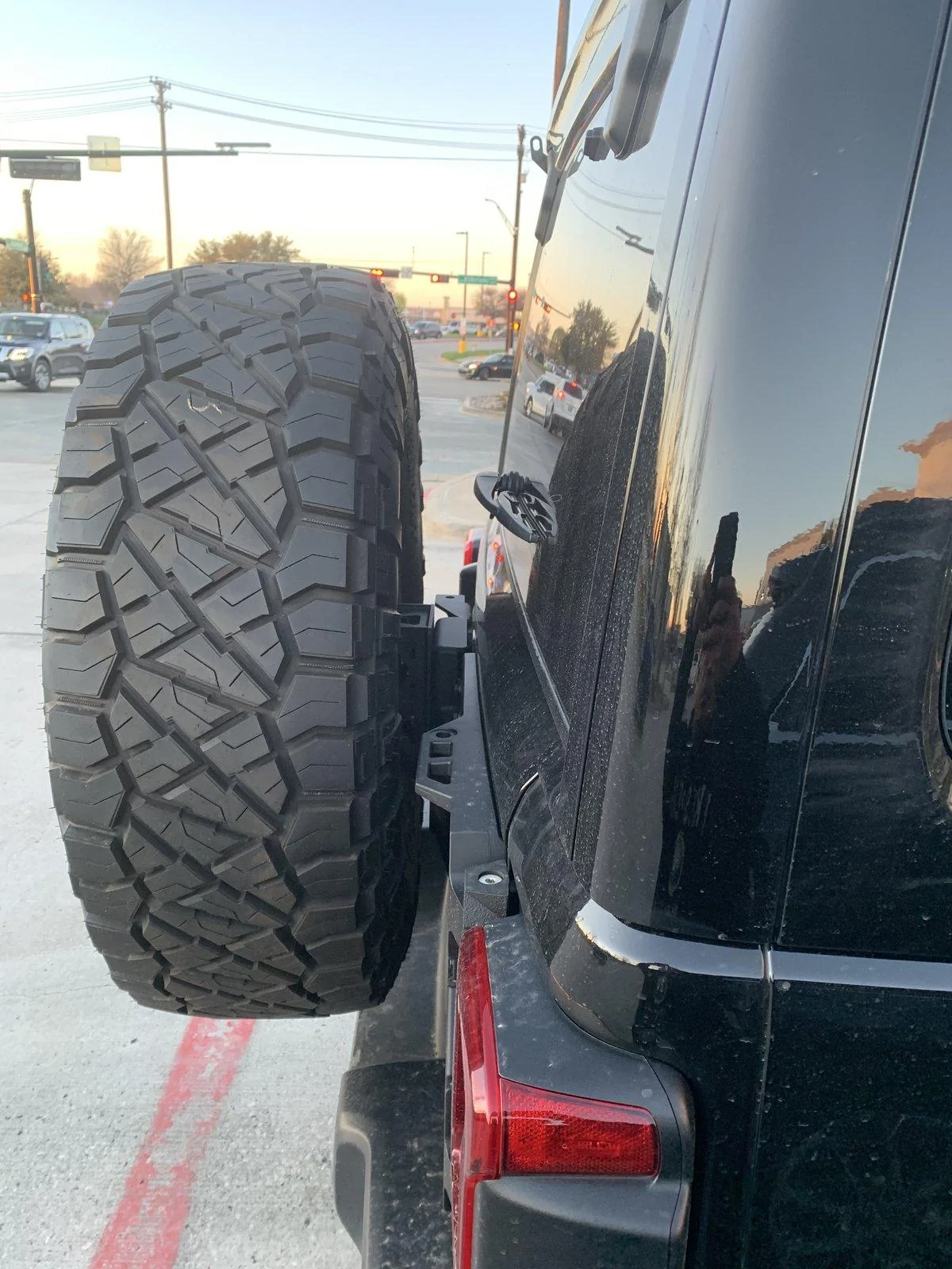 Jeep Wrangler JL The Tire Carrier Thread 432BA4E7-FC98-4D4E-AB4F-825BFBB8FBE4