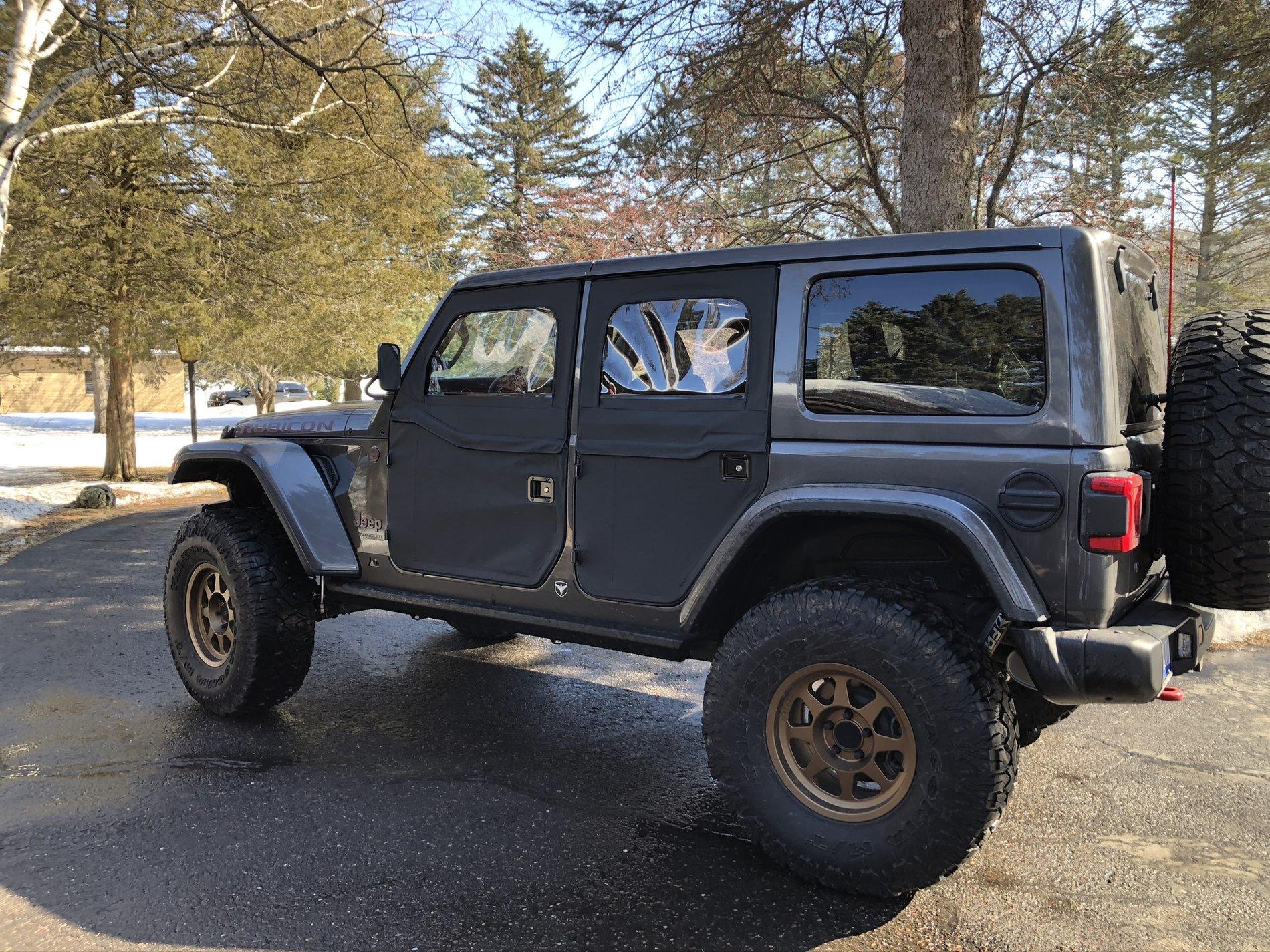 Jeep Wrangler JL Bestop Soft Door Pics bdoors2
