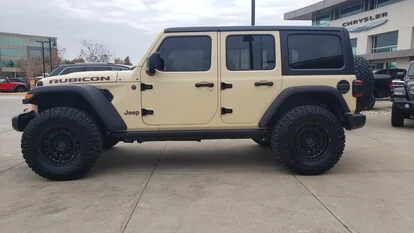Jeep Wrangler JL Tan Paint ? DAFAC483-323C-4F16-9A77-3E1902E10CBF