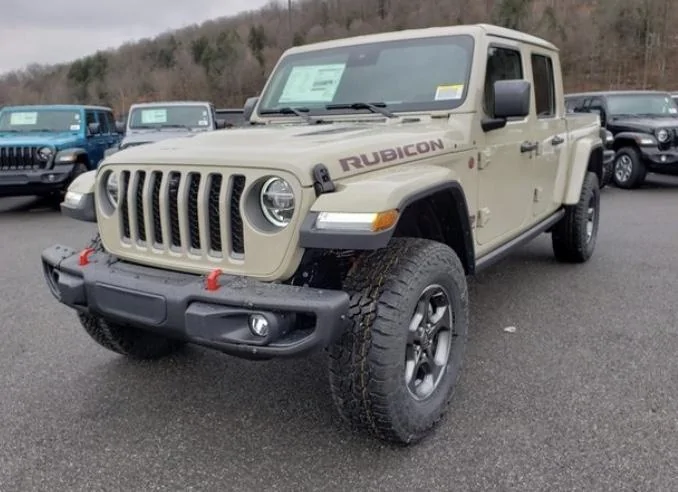 Jeep Wrangler JL Tan Paint ? D2302C0B-C1E6-4A28-A819-09C39231B9BA