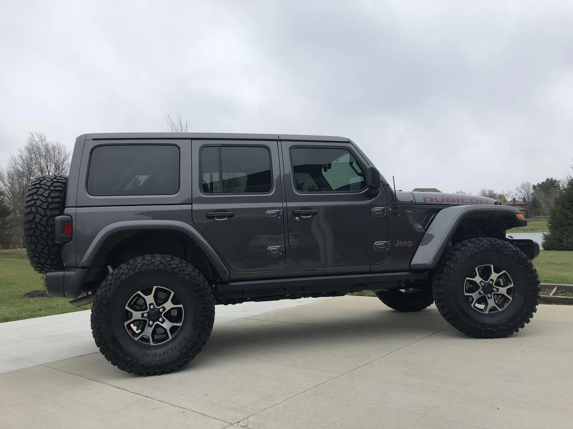 Jeep Wrangler JL Now on to 37s 41766BDD-3244-4BF5-9B33-0F854C2B36F7