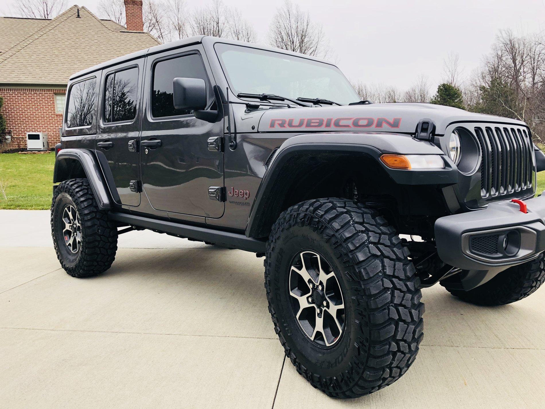Jeep Wrangler JL Now on to 37s B95EDF1D-3017-40E2-BD72-52F2957AE638