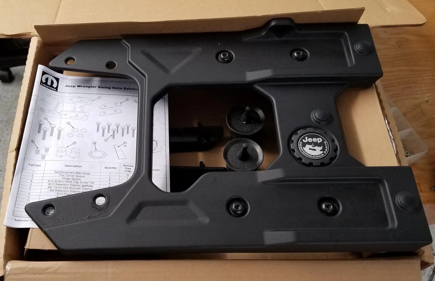 Jeep Wrangler JL Mopar Tailgate Reinforcement & RC Relocation bracket mopar hing