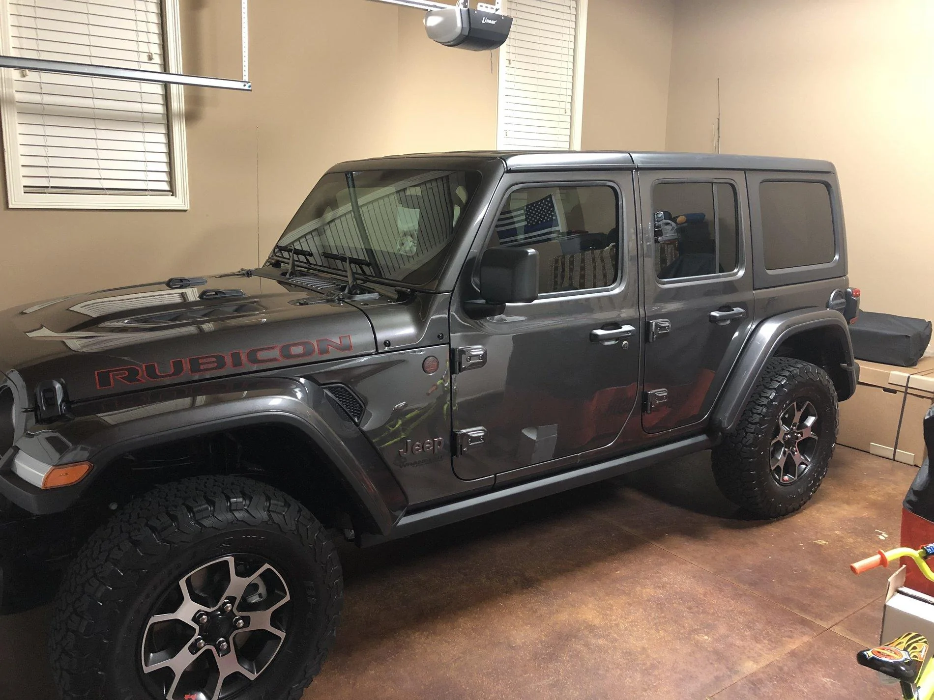 Jeep Wrangler JL GRANITE CRYSTAL METALLIC Wrangler JL Club 9A982A7A-D9C2-4E63-9BA8-7F4051AEA240