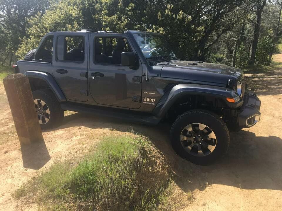 Jeep Wrangler JL GRANITE CRYSTAL METALLIC Wrangler JL Club 13941A6F-54CB-496D-8D04-5268AA18CDF6