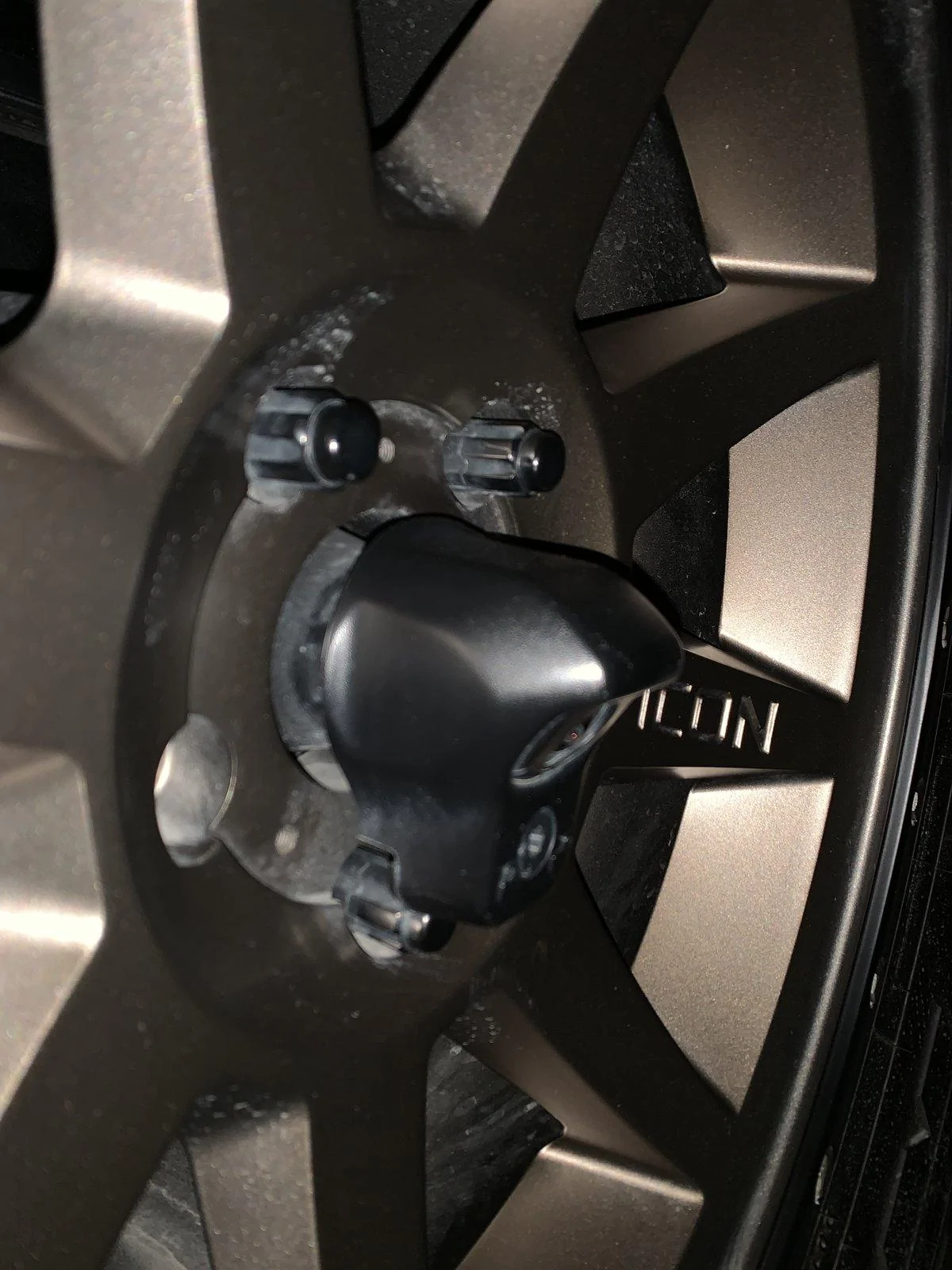 Jeep Wrangler JL Icon wheels imag