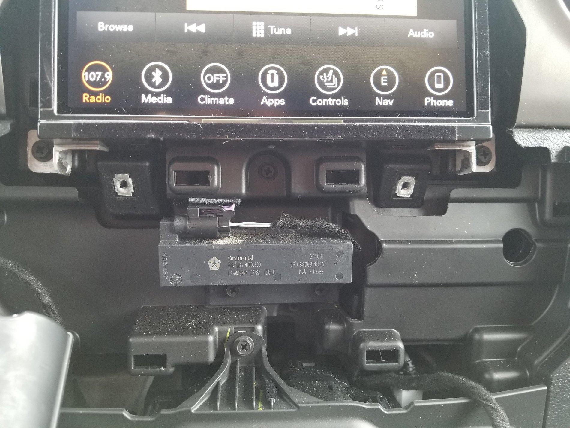 Jeep Wrangler JL 8.4 Nav UAQ $500 20200301_094320