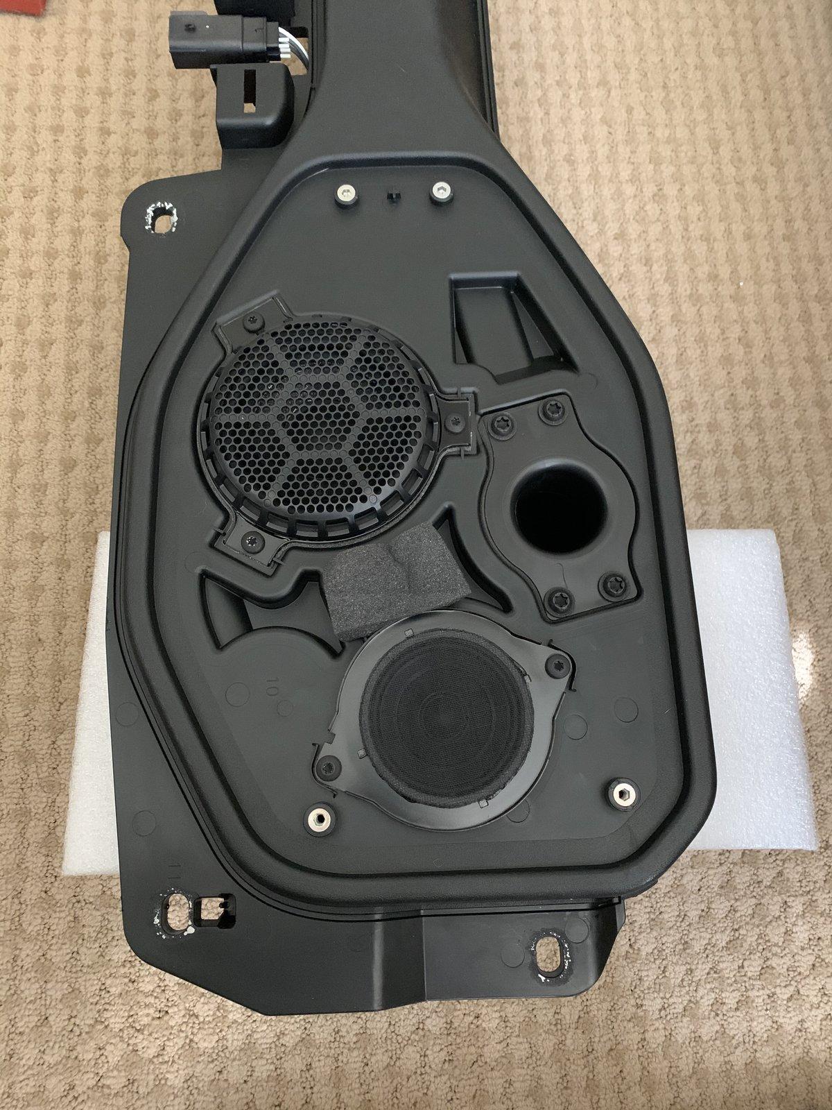 Jeep Wrangler JL 6.5" soundbar adapters 88197230-3D24-46CE-8100-CA325FDD5BEE