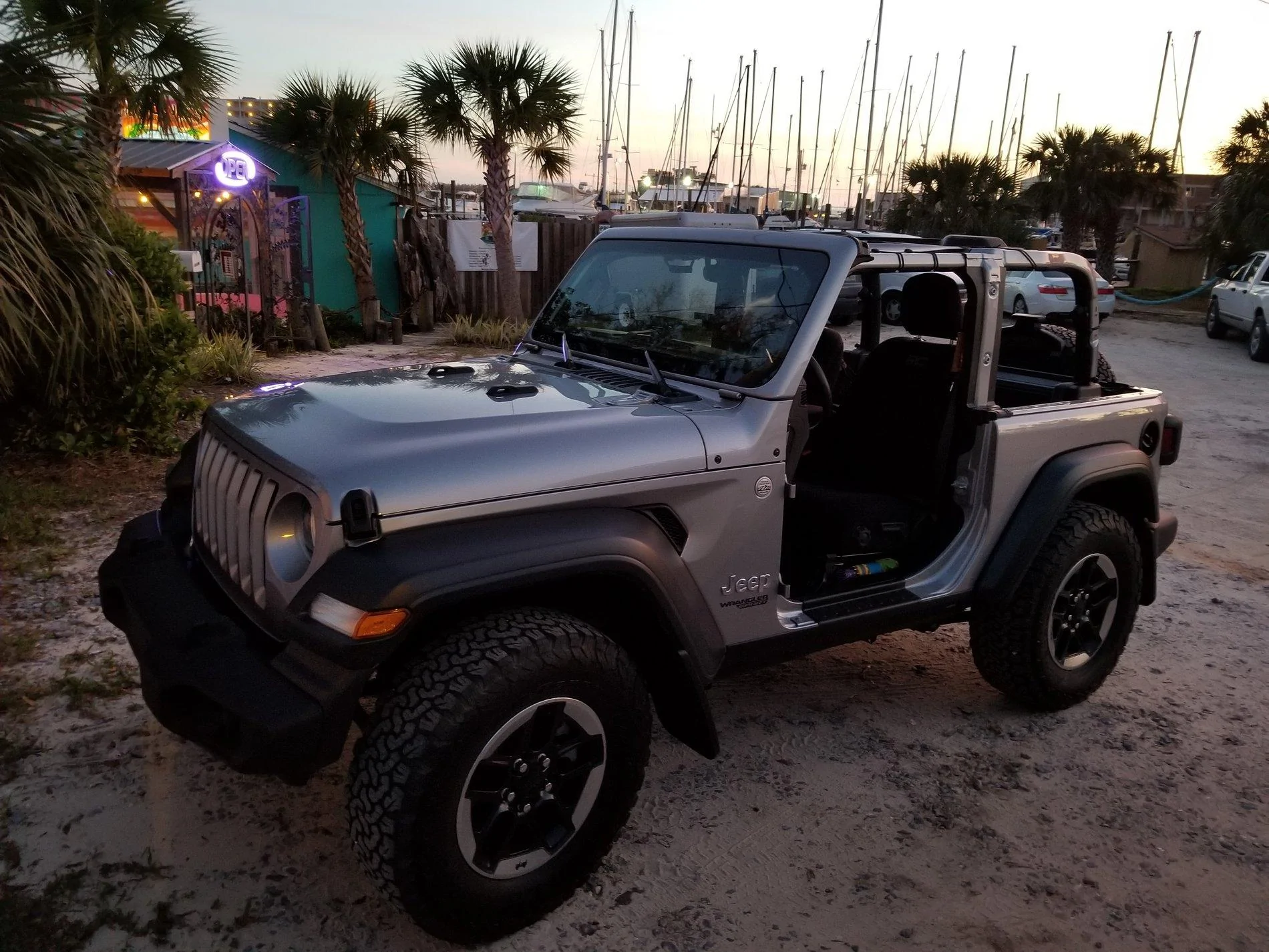 Jeep Wrangler JL I can't take it anymore! 20200312_190347