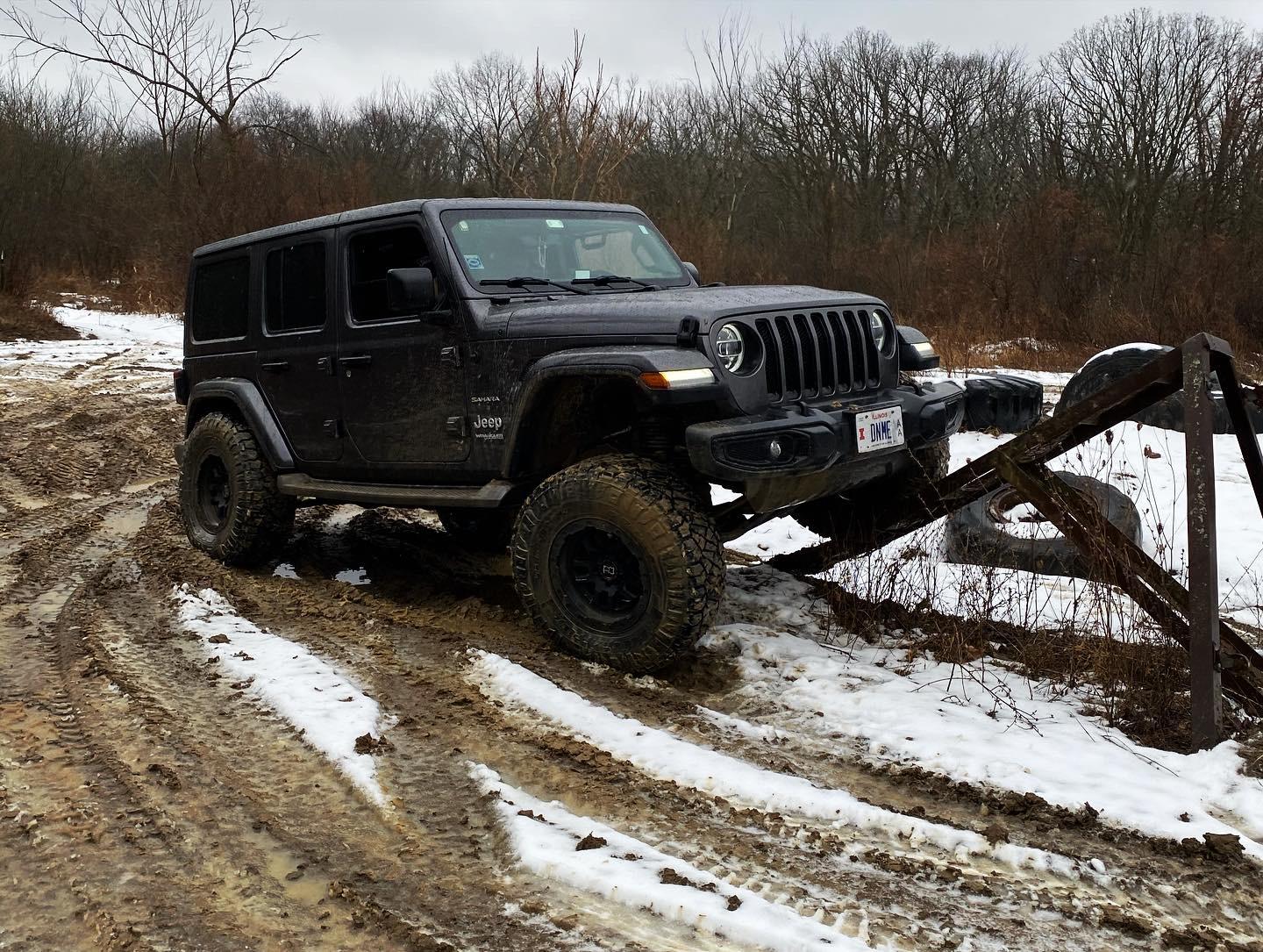 Jeep Wrangler JL Metalcloak 2.5" - Help with Wheel Selection B188B306-EF3E-4229-B086-358881588680