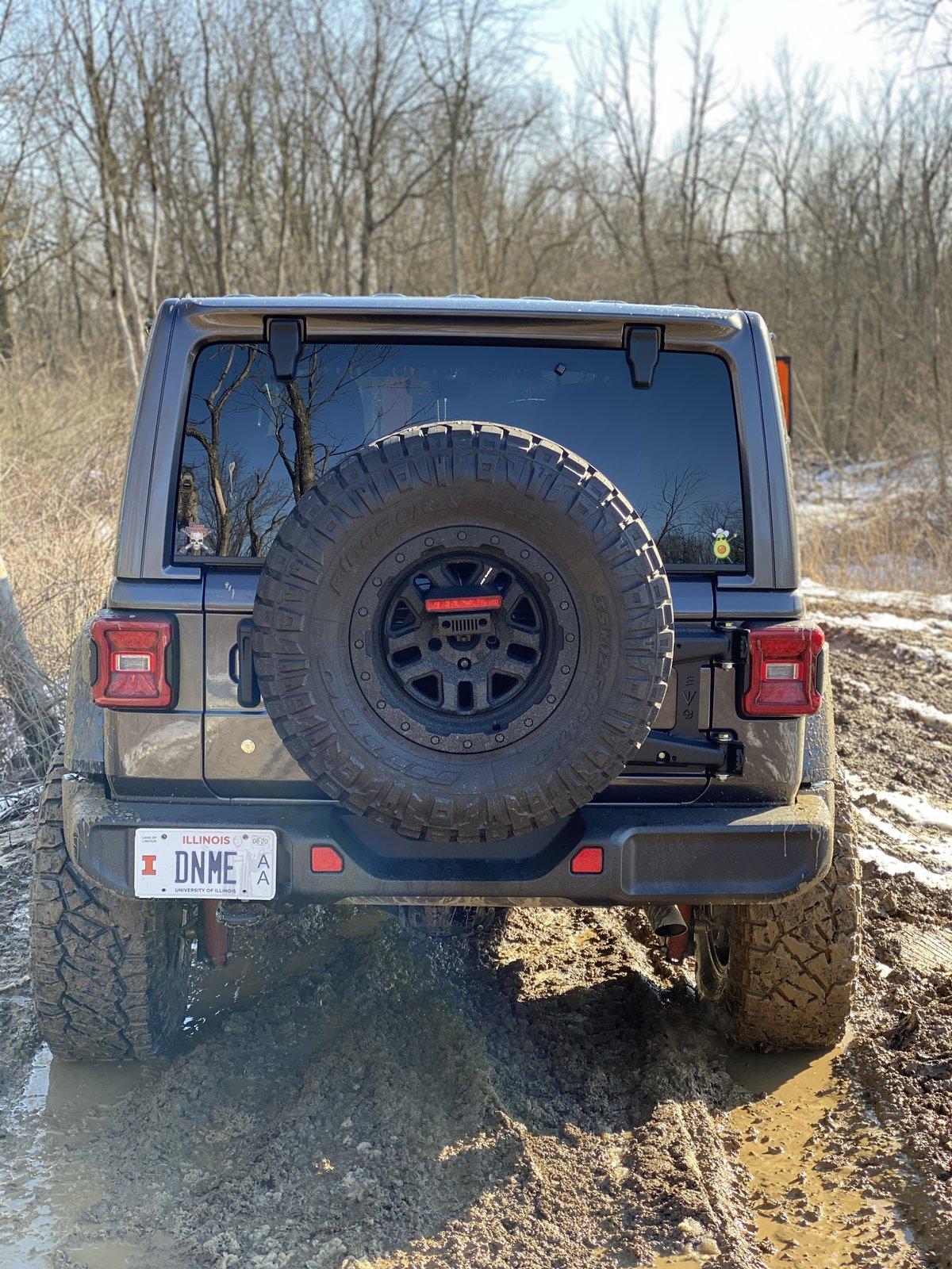 Jeep Wrangler JL Metalcloak 2.5" - Help with Wheel Selection 79321533-AA49-46B0-9FF5-7F0511482903