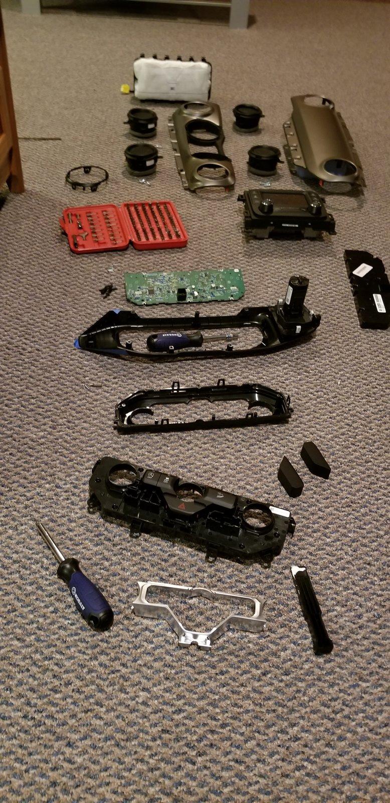 Jeep Wrangler JL Blacking out interior 20200314_130400