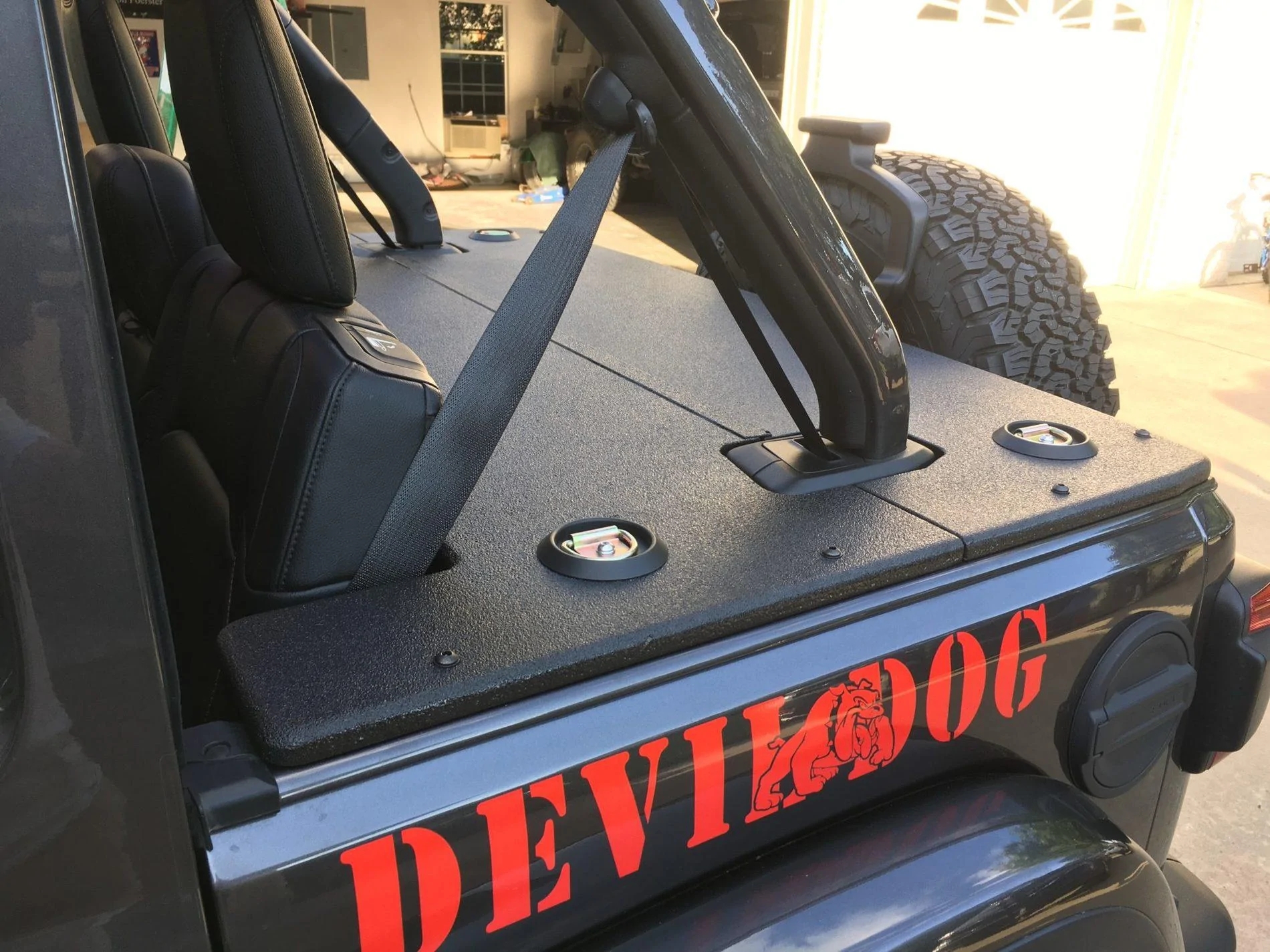 Jeep Wrangler JL Lockable storage with doors removed? IMG_8349-e1565153874350