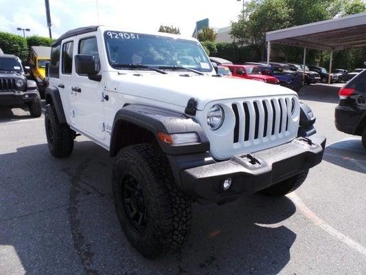 Jeep Wrangler JL Help identifying these wheels (pics inside) 0190FE3D-6B88-4254-BC28-B2C83927B38B