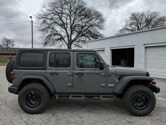 Jeep Wrangler JL Help identifying these wheels (pics inside) C51D0662-F423-401B-ADE7-4D0F26DE3284