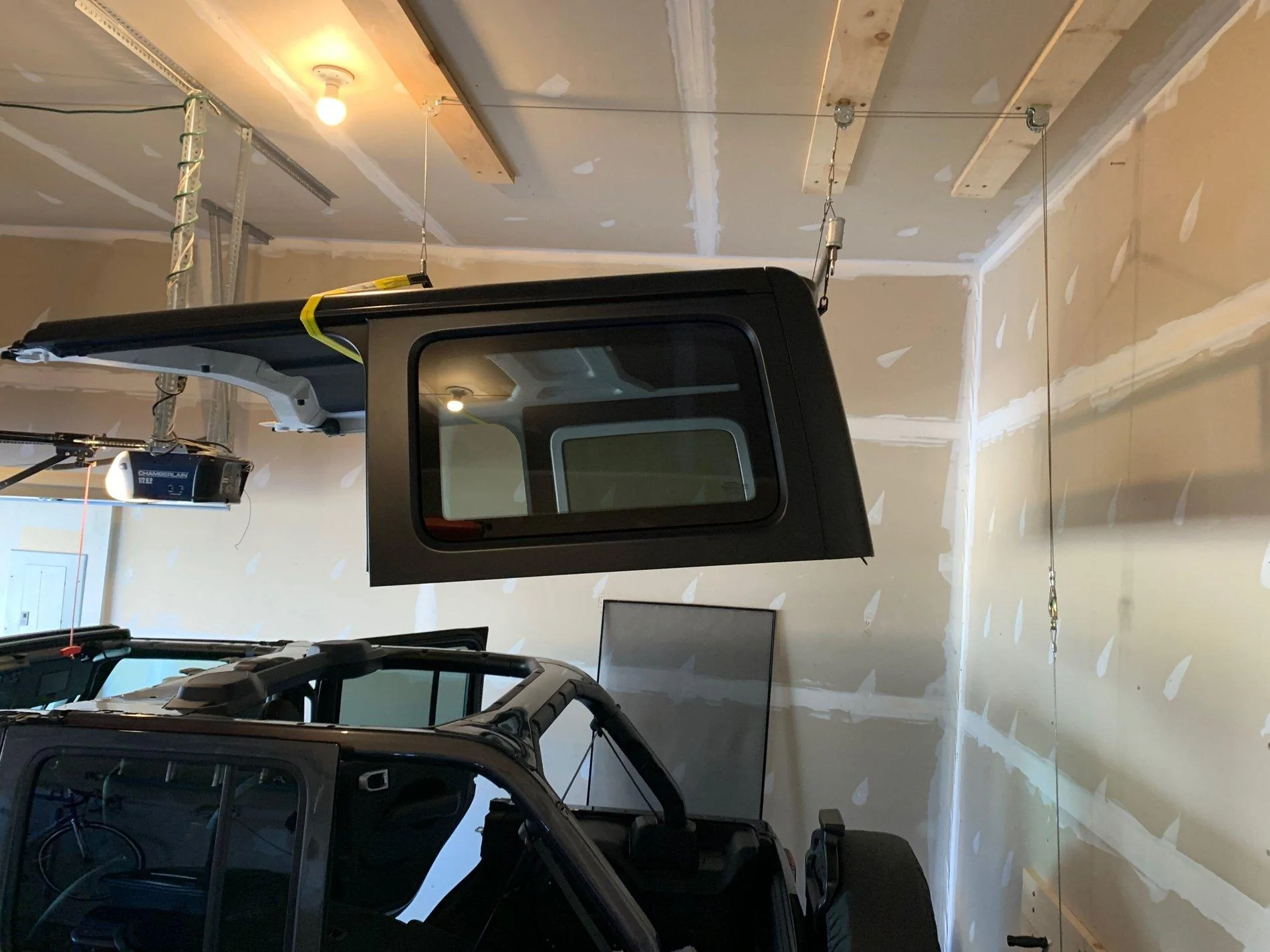 Jeep Wrangler JL 8 foot garage ceiling IMG_4999