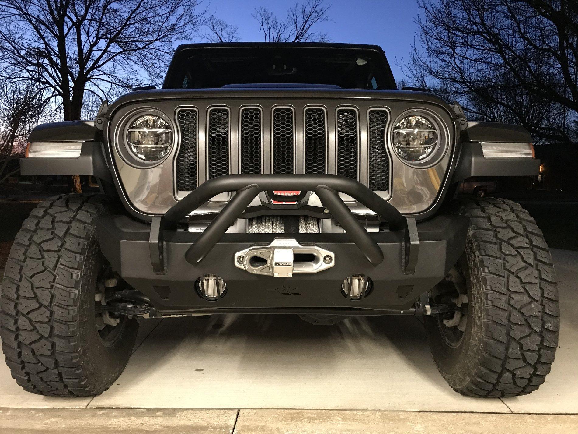 Jeep Wrangler JL Stubby Bumper. Let's see them. 861DFA6C-8570-4C36-B183-24CD71B5426B