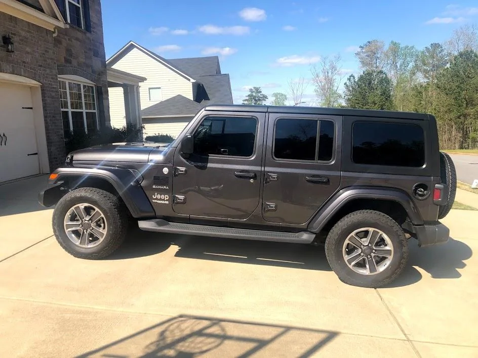 Jeep Wrangler JL Installing tint 02JstSvvjOaobMWFVNztTIXOk3vF25cIIkM36EtgKT97omCCv4JebFGe5sx7Mv1uT9LIFLm0cUFChQ8hXwE=w944-h708