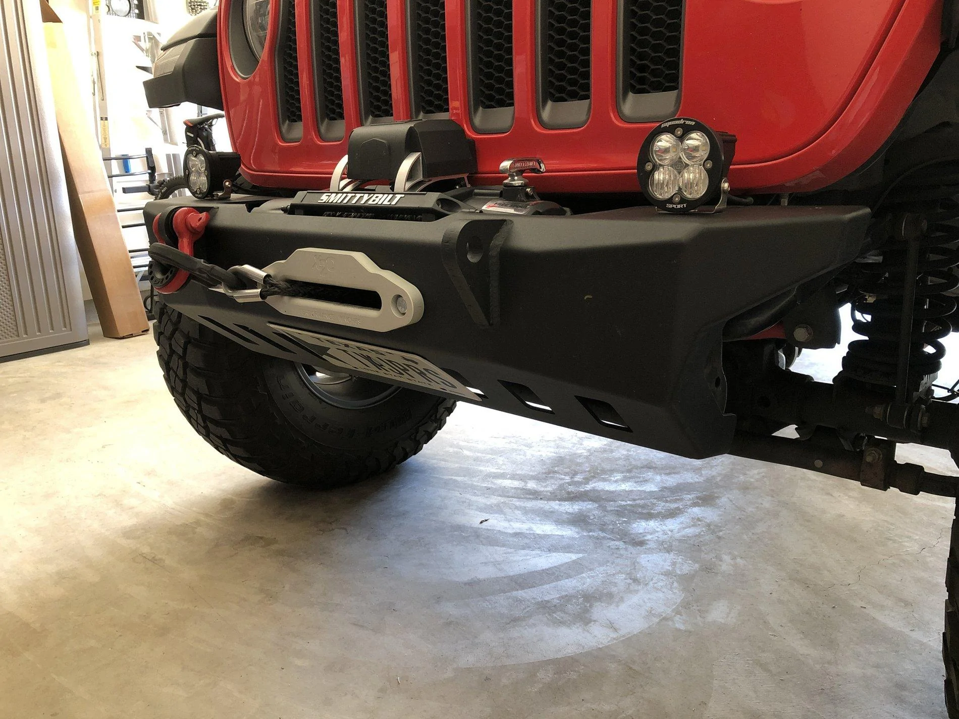 Jeep Wrangler JL Stubby Bumper. Let's see them. 60521955208__98899D27-DEE6-4427-8CF2-5A3E2D4D9875