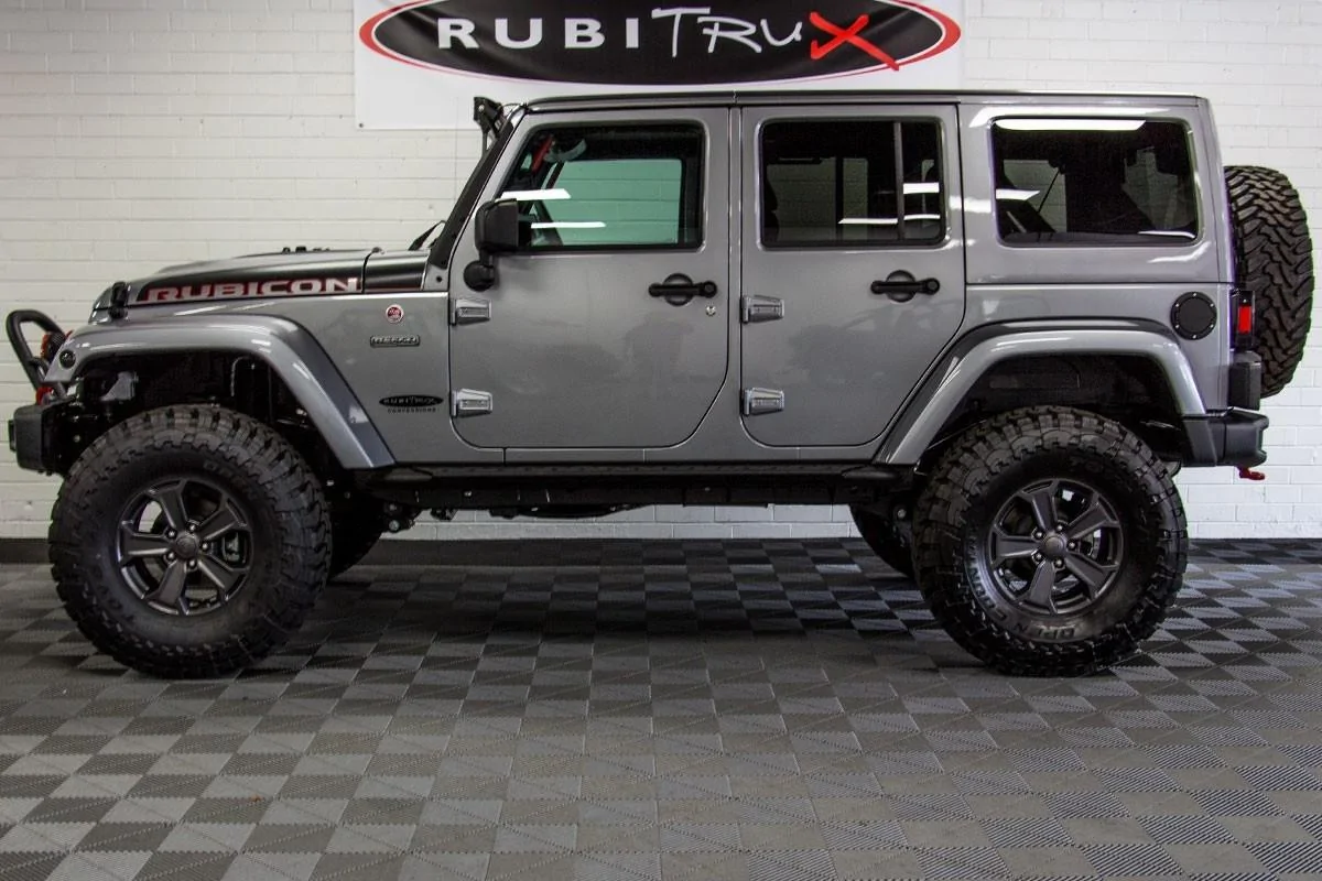 Jeep Wrangler JL Help me decide: Sahara or Rubicon 2017-custom-jeep-wrangler-unlimited-rubicon-recon-edition-passenger-sid