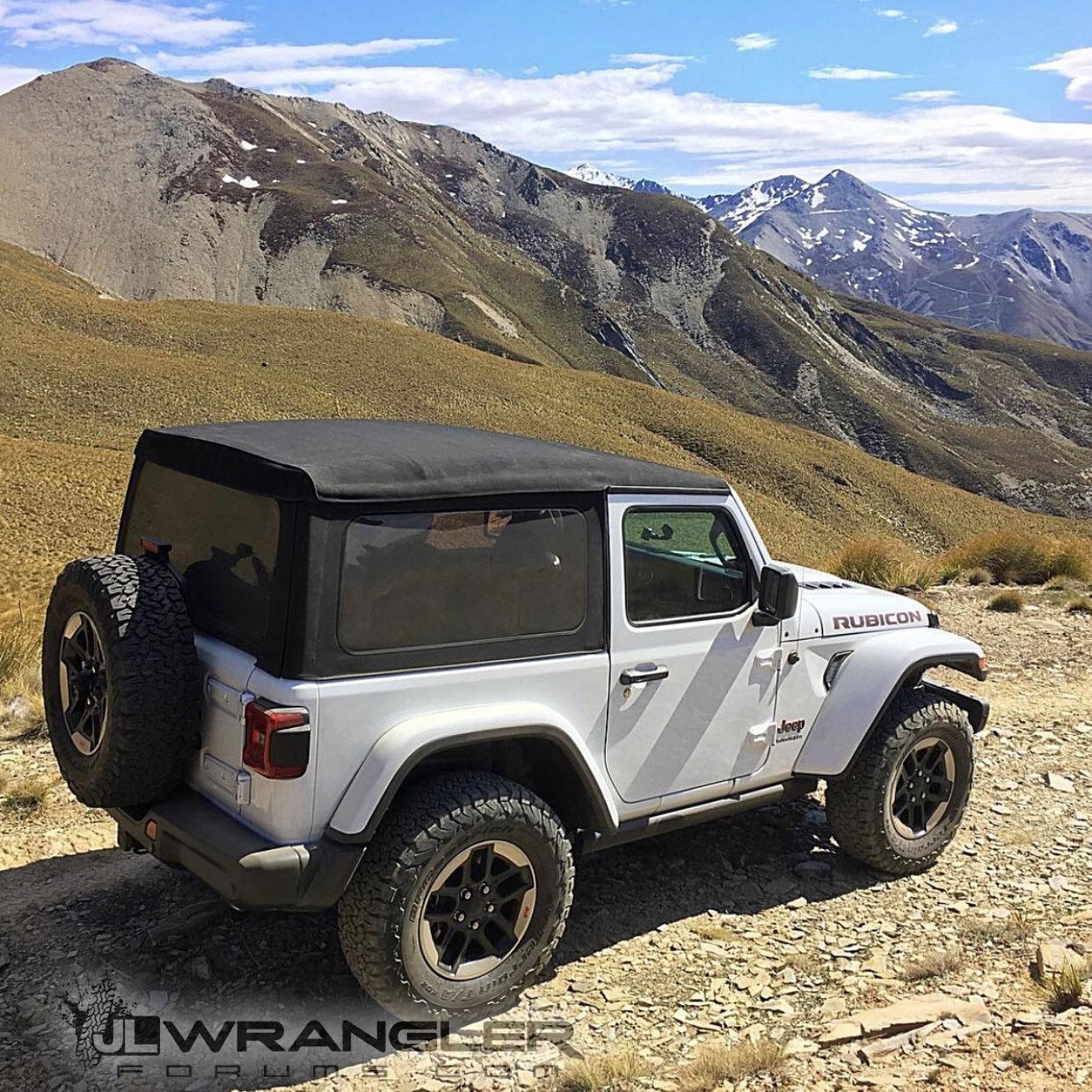 Jeep Wrangler JL JL picture thread 2018-Jeep-Wrangler-JL-JLU-In-Action-9