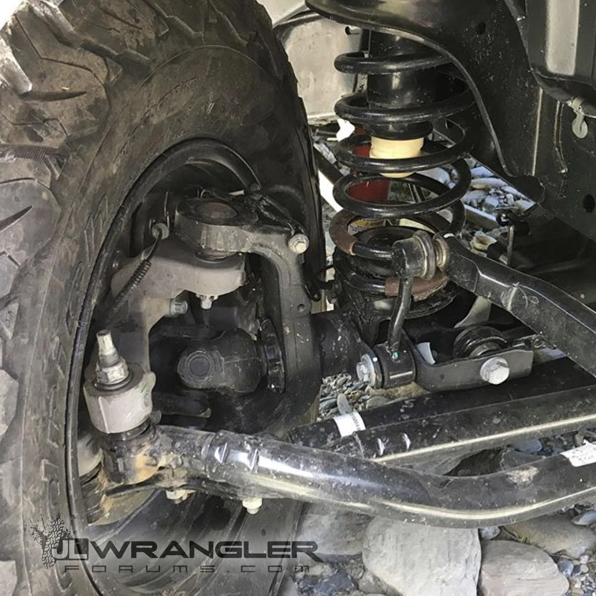 Jeep Wrangler JL JL picture thread 2018-Jeep-Wrangler-JL-JLU-In-Action-17