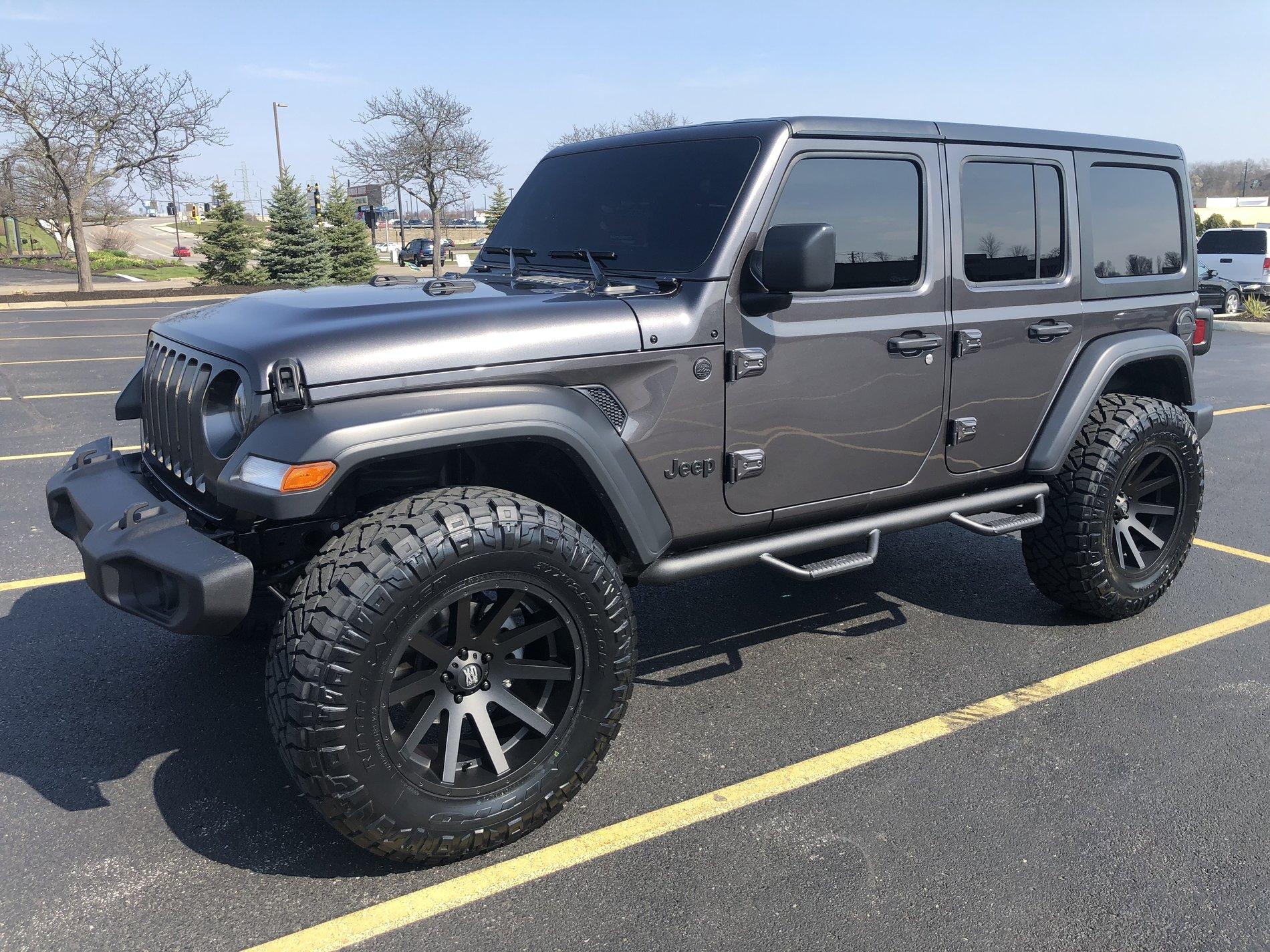 Jeep Wrangler JL GRANITE CRYSTAL METALLIC Wrangler JL Club 2CA79506-5836-4F2D-8B20-A7882B855BEC