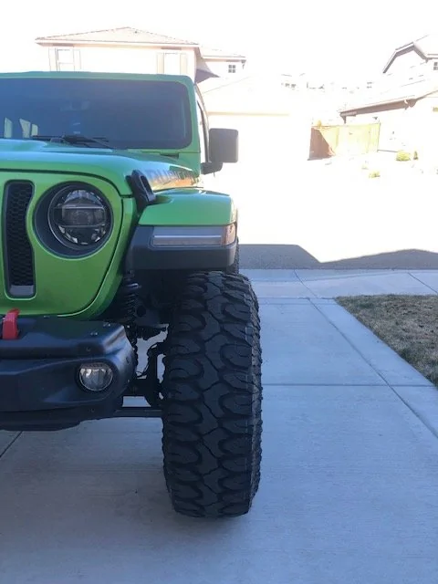 Jeep Wrangler JL Wheels with removable rash rings IMG_5299