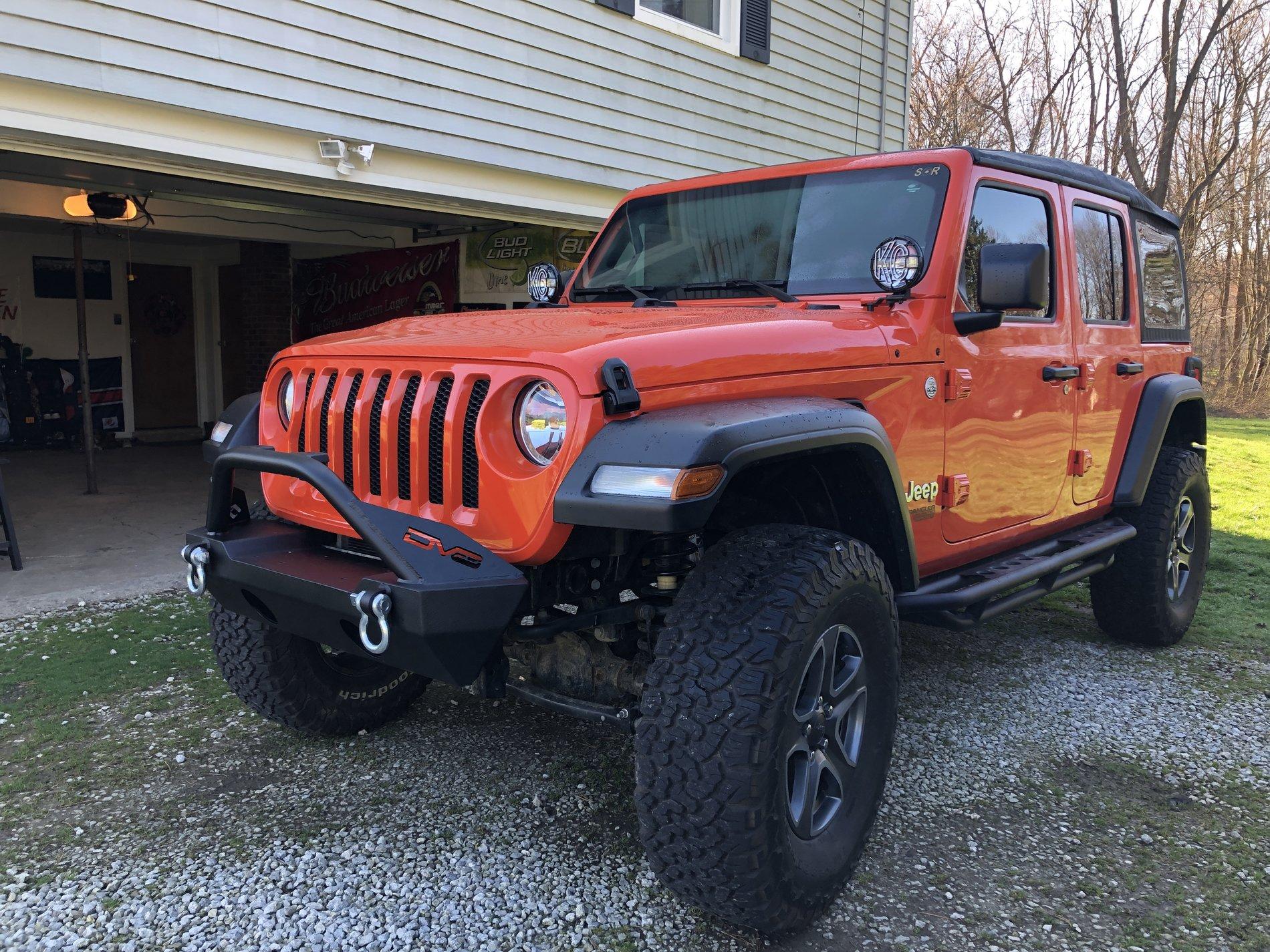Jeep Wrangler JL Stubby Bumper. Let's see them. B9DA51E4-D9CA-41E4-8154-7AEFE2B01C42