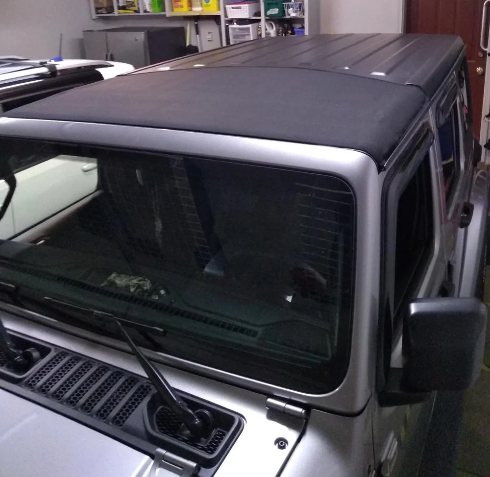 Jeep Wrangler JL Soft-Top v Hardtop sunrider closed resiz